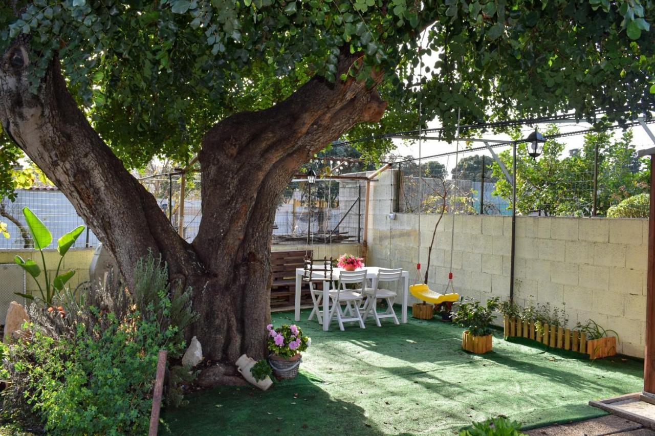 La Casa Del Carrubo Villa Cagliari Bagian luar foto