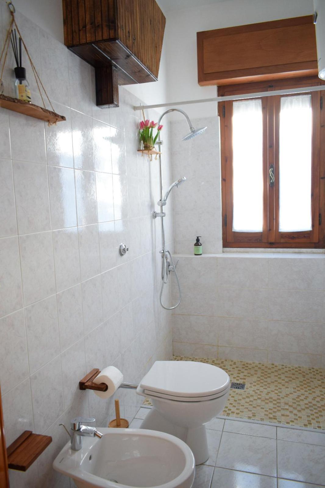 La Casa Del Carrubo Villa Cagliari Bagian luar foto